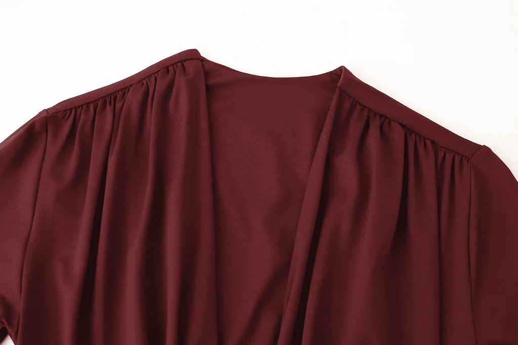 Midi-Partykleid mit V-Ausschnitt