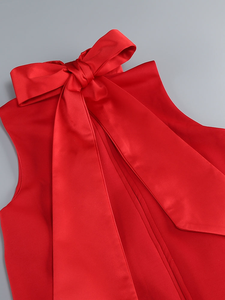 Rotes Blumen-Kleid in A-Linie