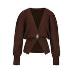 Strickjacke mit ungewöhnlichen Knopf