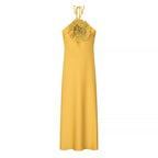 Neckholder-Kleid mit Blumen-Verzierung