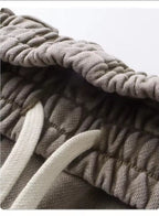 Hosen mit weitem Bein und Kordelzug